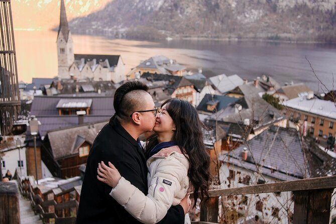 Private Vacation Photoshoot with Photographer in Hallstatt - Price and value at about $151 per person