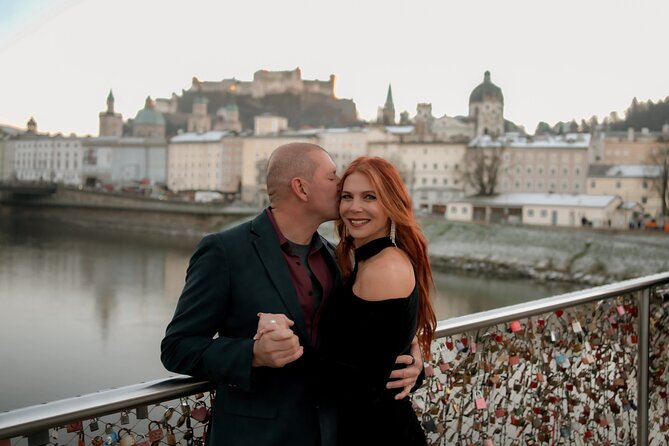 Private Vacation Photoshoot with Photographer in Salzburg - Your Photographer’s Job: Making You Look Natural, Not Posed