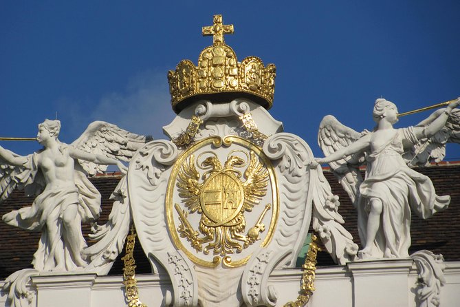 Private Vienna Evening Walk — Orientation for Your First Night - Rathausplatz: Vienna’s festival stage at city hall square