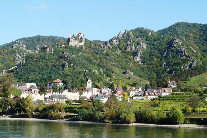 Private Wachau Valley & Danube River Tour from Vienna - Car Comfort, Group Size, and the Little Things That Help