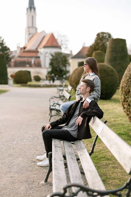 Professional Photoshooting in Vienna - Burggarten’s calm greenery: a soft contrast to imperial stone