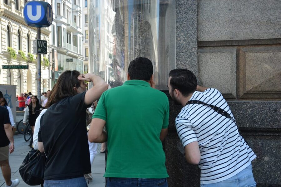 Riddle Tour: Explore the Hidden Gems of Vienna - Kärntner Straße, Schwedenplatz, and Hoher Markt: the orientation section