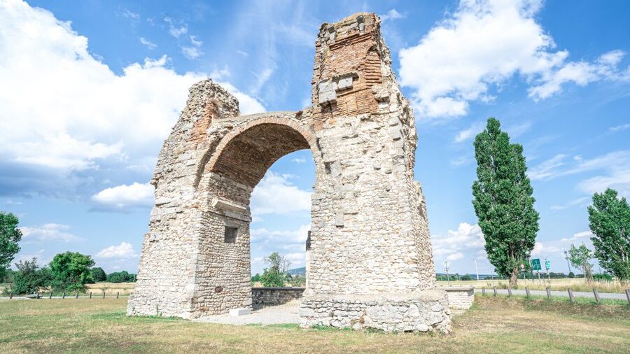 Roman City of Carnuntum Admission - Heathen’s Gate and the Amphitheatre Options (What You Can and Cannot See)
