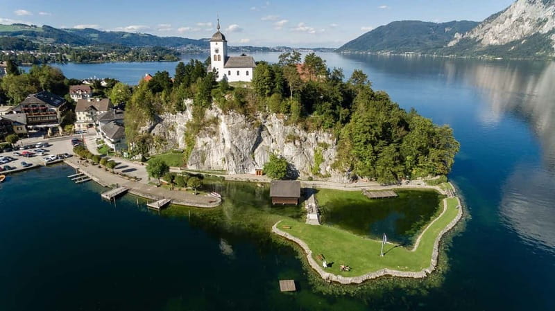 Salzburg – A City of History, Hallstatt – A Place of Legends - Two Famous Stops, One Smooth Schedule