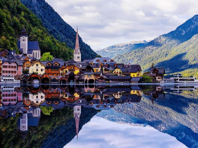 Salzburg – A City of History, Hallstatt – A Place of Legends - Photo Stops: Small Moments That Add Up