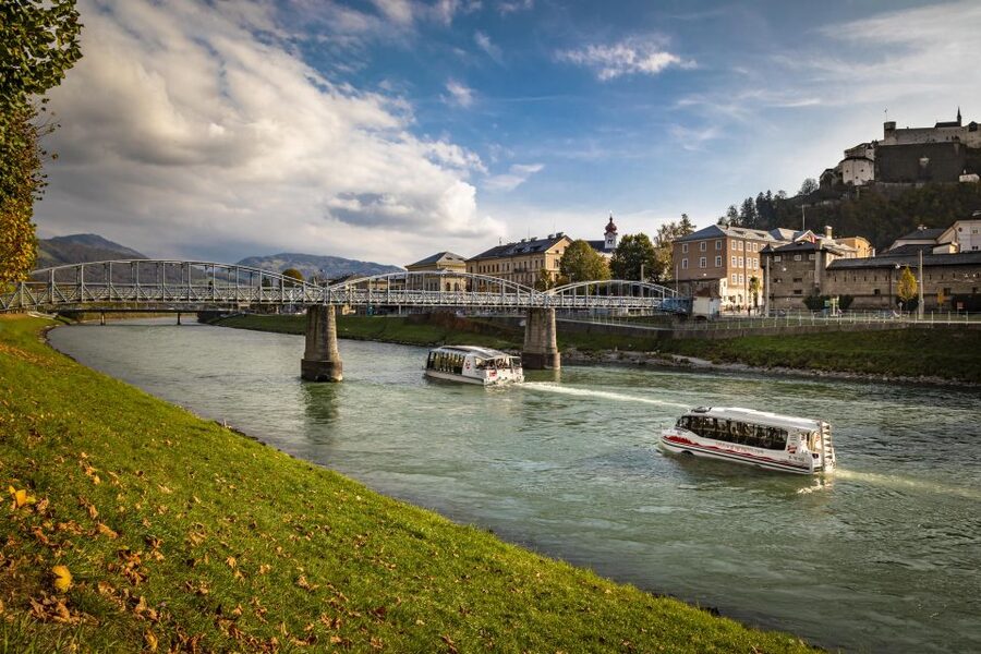 Salzburg: Amphibious Splash Tour on Land & on Water - What to bring, plus comfort tips for a 90-minute amphibious ride