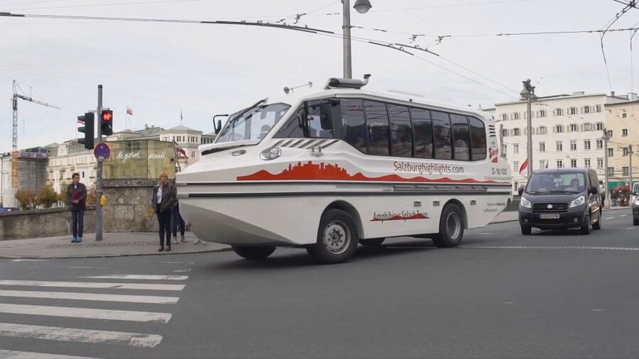 Salzburg: Amphibious Splash Tour on Land & on Water - Mozart and the Sound of Music links near Leopoldskron Palace
