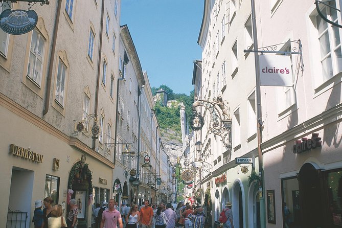 Salzburg and Alpine Lakes Tour from Vienna - Group size, guides, and why this tour can swing from good to great
