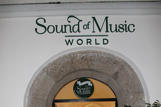 Salzburg City Tour - Private Tour All Inclusive - Schloss Leopoldskron: The Rococo Palace Near the Water
