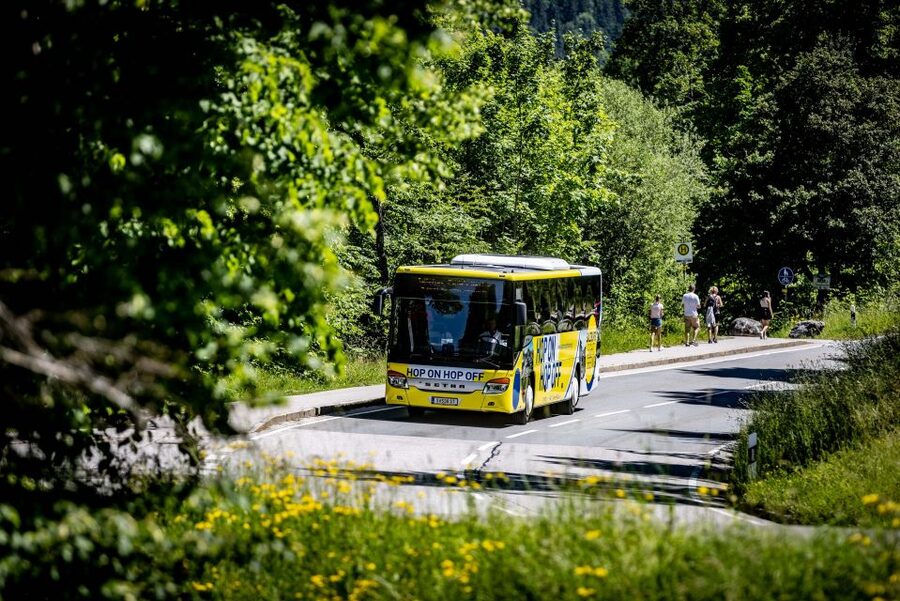Salzburg: Hop-on Hop-off City Tour - Schloss Leopoldskron: where the scenery changes