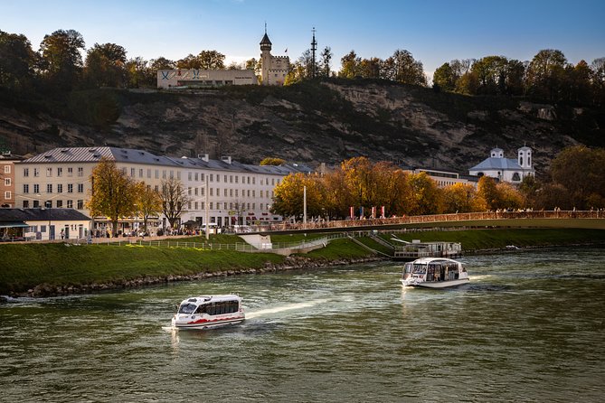 Salzburg Panorama Cruise on the Salzach river - The Boat Dance Finale, Seating Choices, and Photo Reality