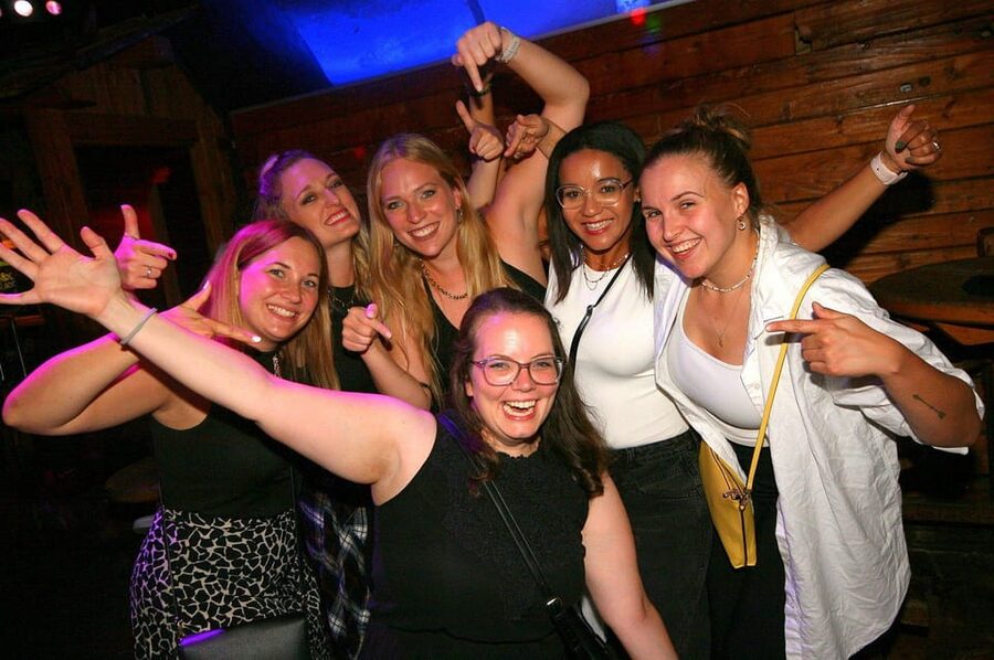 Salzburg: Pubcrawl Tour through best Bars and Clubs in Town - Key things you should know before you go