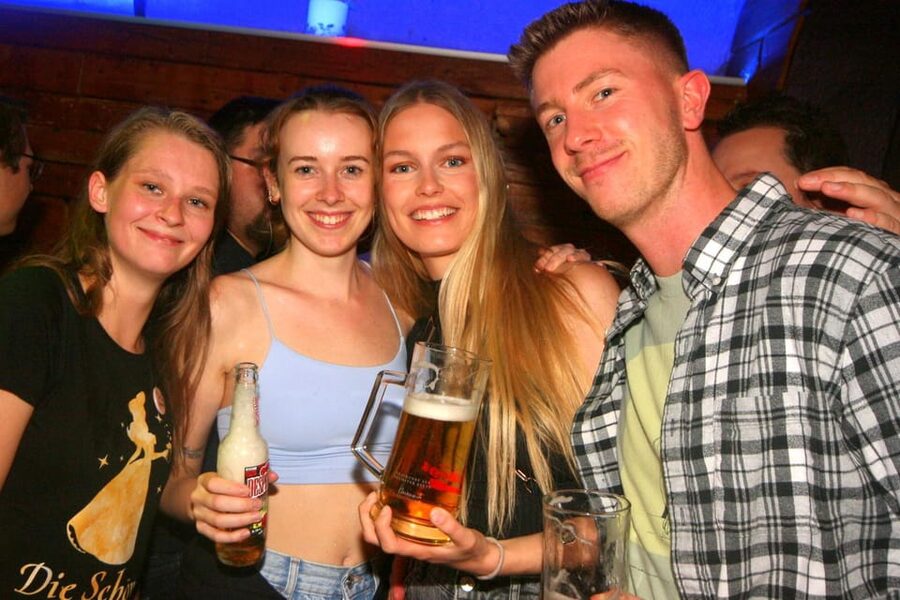 Salzburg: Pubcrawl Tour through best Bars and Clubs in Town - Four bars, four vibes, and what that pacing really means
