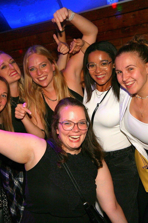 Salzburg: Pubcrawl Tour through best Bars and Clubs in Town - Price: how $41 can feel like a deal, or not