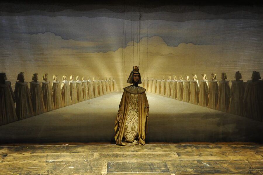 Salzburg: The Magic Flute at Marionette Theater Ticket - Salzburg Marionette Theatre: a UNESCO room built for tiny magic