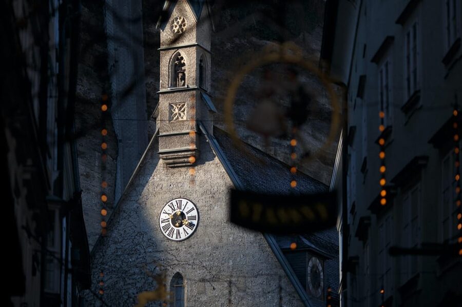 Salzburg & "The Sound of Music" Full Day Driver-Guided Tour - The Mondsee wedding stop, then the return to Salzburg