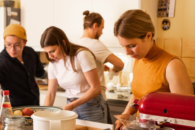 Schnitzel and Strudel: Shared Cooking Class - Who should book this schnitzel and strudel class?