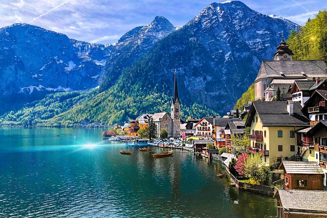 Self-Guided Private Tour of Hallstatt. Best photo-points, panoramic views, cafes - Stop-by-stop: the Hallstatt photo route that saves time