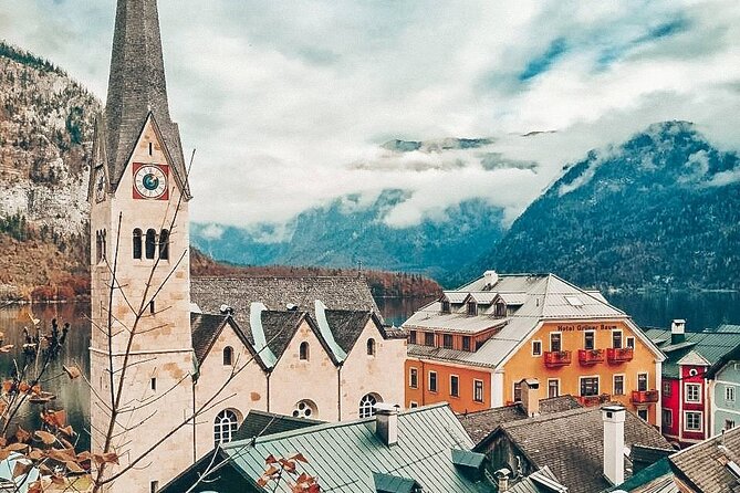 Self-Guided Private Tour of Hallstatt. Best photo-points, panoramic views, cafes - Old cemetery, bones house, and church: photos with character