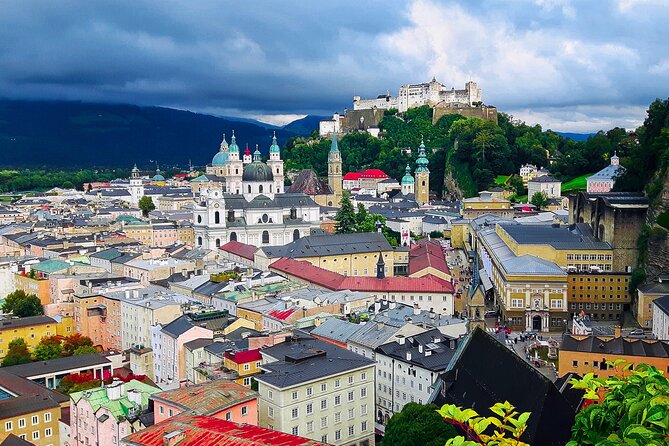 Self-Guided Tour of Salzburg: Stories, Photo Spots & Desserts - Mirabell Palace and Mirabellgarten: your first photo and orientation win