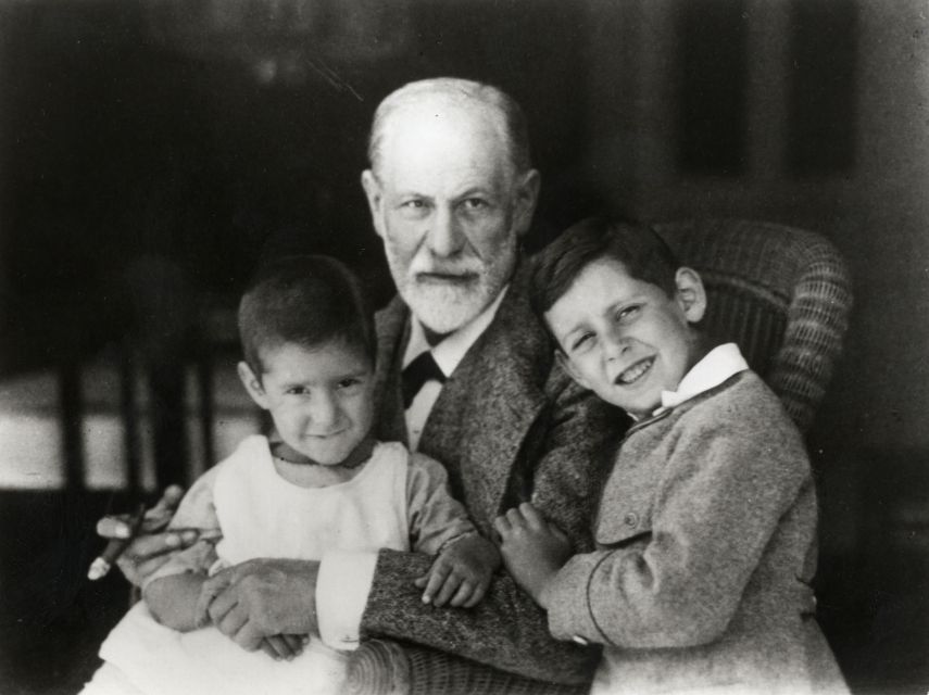 Sigmund Freud Museum Ticket - Planning your one-day visit: pacing, lighting, and what to prioritize