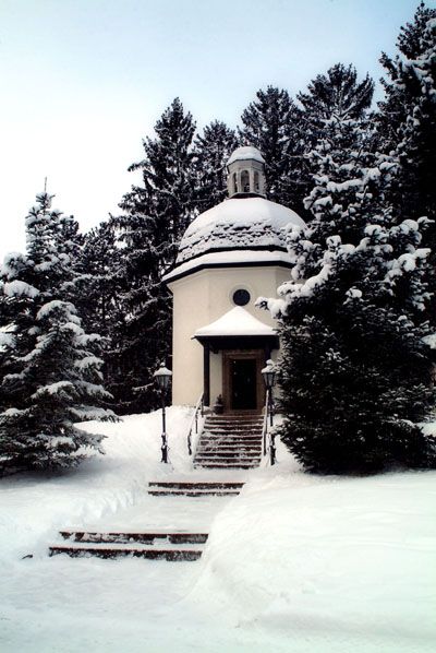 Silent Night Oberndorf Christmas Eve Tour from Salzburg - Why Oberndorf on Christmas Eve Feels Personal, Not Performative