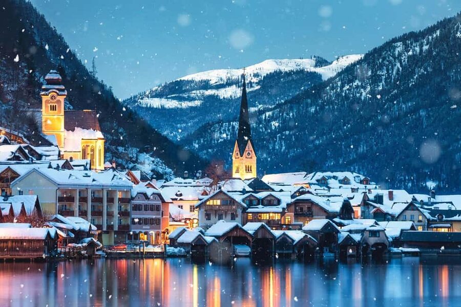 Sound of Music: Salzburg, Mirabell, Hallstatt & Alpine Views - Key things to know before you go