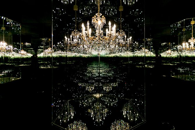Swarovski Crystal Worlds Admission Ticket Including Shuttle Transfer from Innsbruck - Who This Shuttle Ticket Suits Best