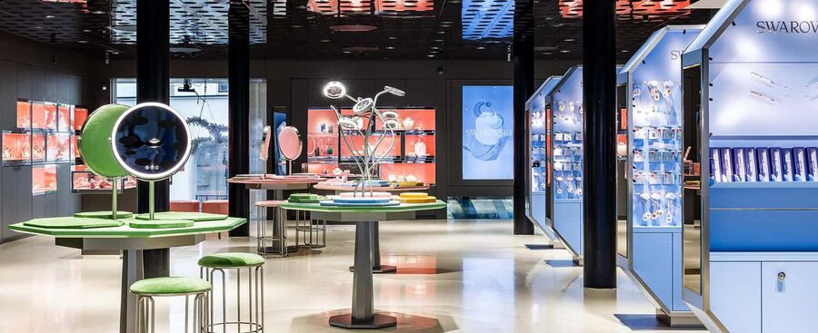 Swarovski Vienna: Crystal Expert Welcome & Gift - Who This Swarovski Expert Welcome Is Best For