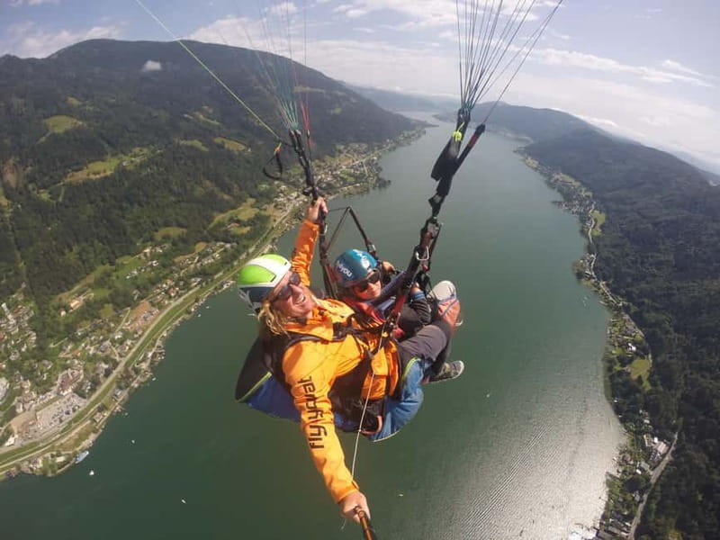 Tandem flight: Paragliding panorama tandem flight - Gerlitzen Morning: The Ride Up and the Moment You Lift Off