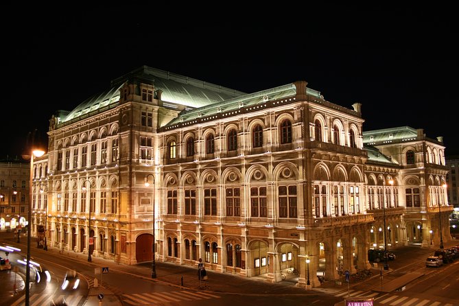 The Heart of Vienna: A Self-Guided Audio Tour - St. Stephen’s Cathedral: do a slow lap, not a sprint