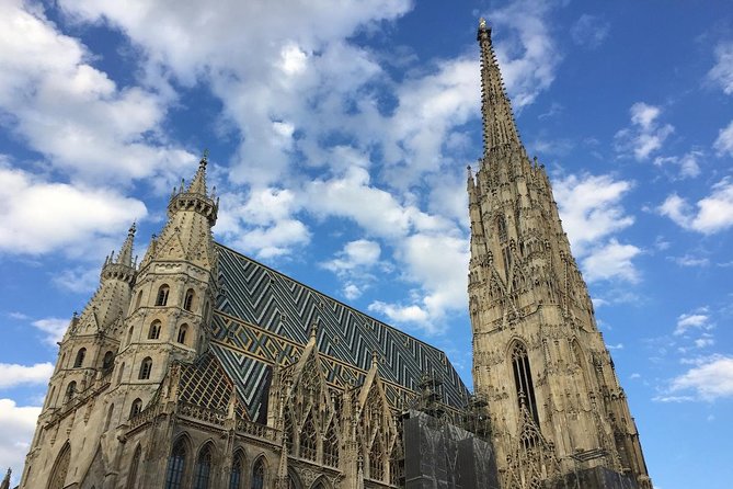 The Heart of Vienna: A Self-Guided Audio Tour - Getting going at Vienna State Opera, Karlsplatz (and knowing what to expect)