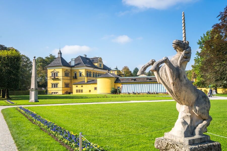 The Hills Are Alive Private "Do-Re-Mi" Tour - Entering The Sound of Music story in Salzburg, scene by scene