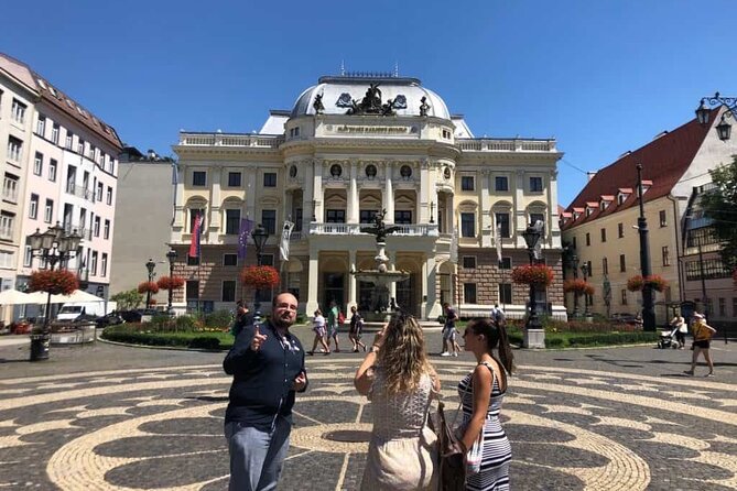 Trip from Vienna: Visit Bratislava - transport, lunch and guided tour included - How this Bratislava day trip runs from Vienna