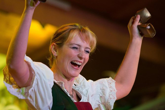 Tyrolean Folk Show Ticket in Innsbruck - The performance: instruments, dances, and that shoe-slapping energy
