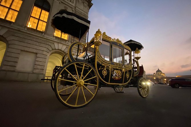 Vienna: 60 min. Imperial E-Carriage Sightseeing Tour with Drinks - Imperial E-Carriage Comfort on Vienna’s Ringstrasse