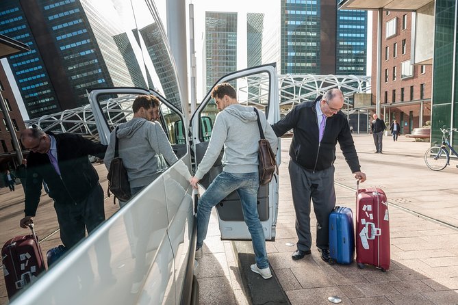 Vienna Airport Departure Transfer (Hotel to Vienna Airport) - From your hotel to Vienna International Airport, fast and direct