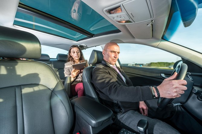Vienna Airport Departure Transfer (Hotel to Vienna Airport) - Waiting time: the small rule that can cost you
