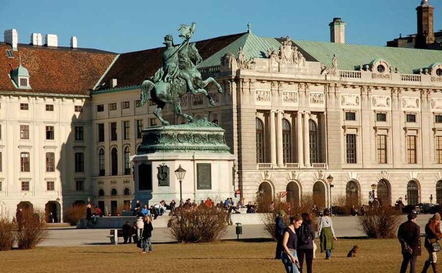 Vienna and Skip-the-Line Schönbrunn Palace Private Tour - A Private 4-Hour Vienna Drive That Sets the Tone