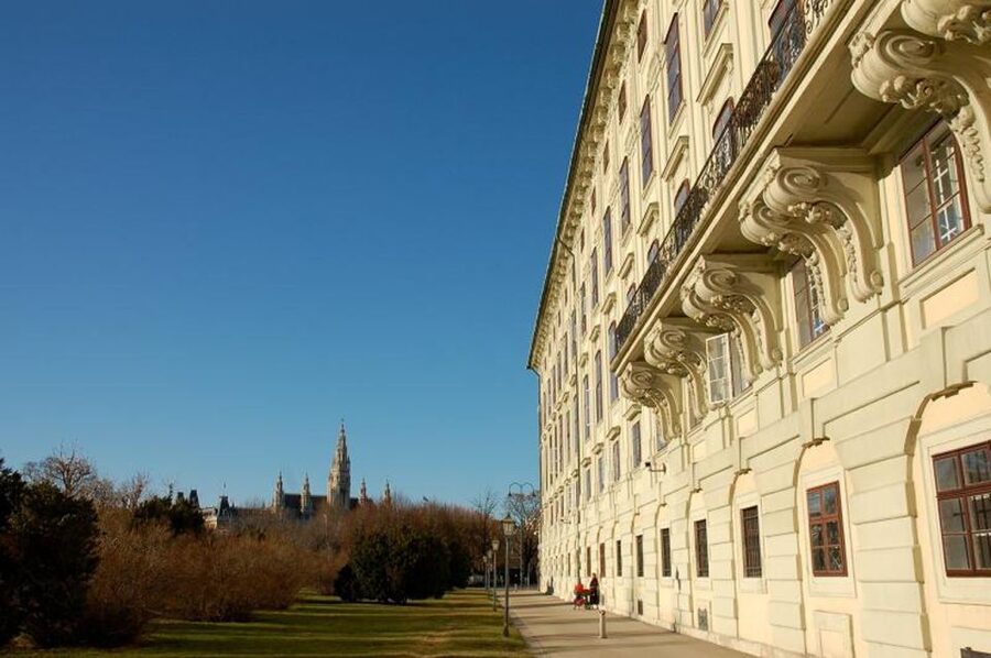 Vienna and Skip-the-Line Schönbrunn Palace Private Tour - Price and Value: What You’re Really Paying For