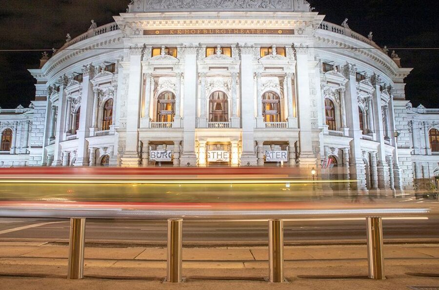 VIENNA AT NIGHT: PRIVATE PHOTO TOUR - Price and value: $328 per group up to 8