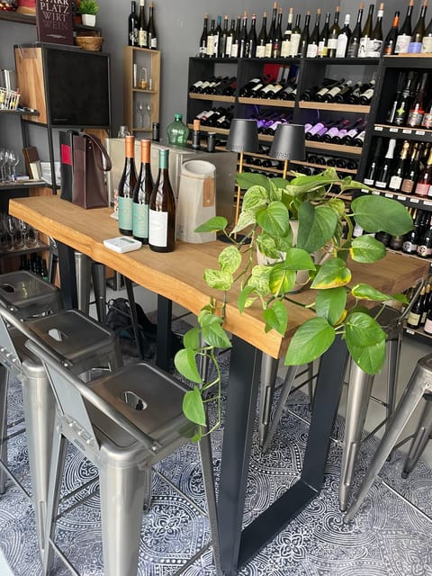 Vienna: Austrian Wine Tasting - The Host Factor: Friendly, Flexible, and Fluent in More Than Austrian Wine