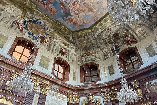 Vienna Belvedere Museum Private Walking Tour with Licensed Guide - Upper Palace and gardens, how to split your attention