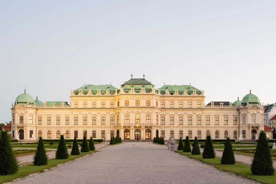 Vienna: Belvedere Palace Skip-the-Line Tour - Inside the palace galleries: how the 90 minutes is paced