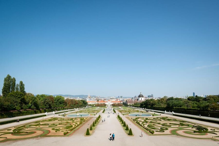 Vienna: Belvedere Palace Skip-the-Line Tour - Klimt’s The Kiss and the rooms that steal the show