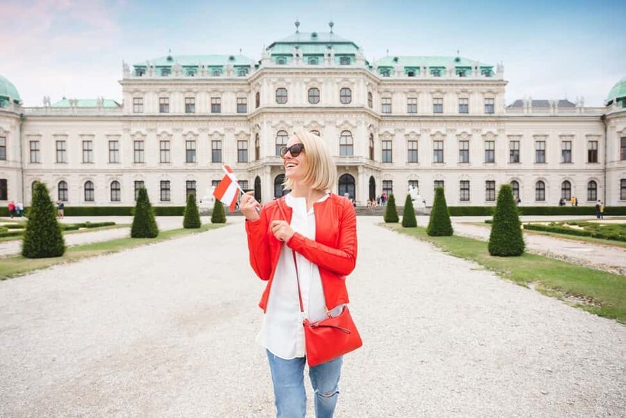 Vienna Belvedere Palace Skip-the-line Tour & Official Guide - The 2-Hour Rhythm: How the Tour Stays Sane