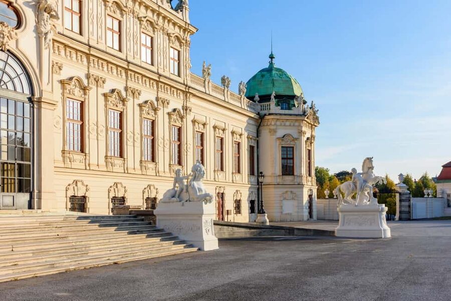 Vienna Belvedere Palace Skip-the-line Tour & Official Guide - The Kiss and the Famous Names, Explained Without the Hard Work