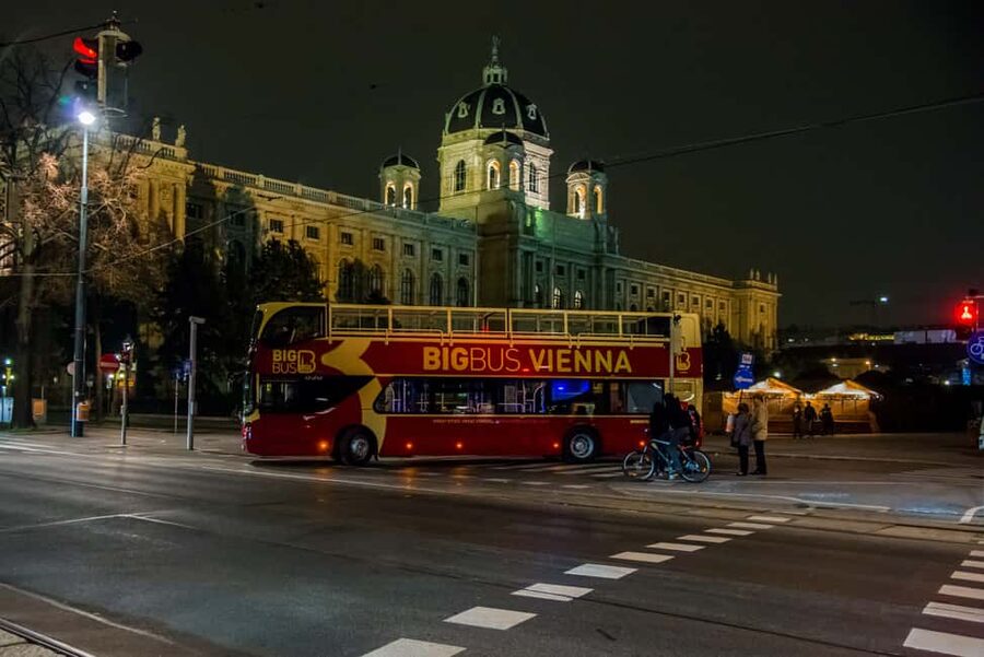 Vienna: Big Bus Evening Sightseeing Bus Tour with Live Guide - Quick Tips to Get the Most Out of Your Ride