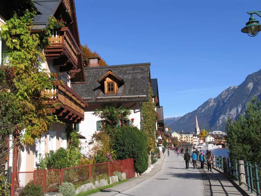 Vienna/Bratislava: Traunkirchen, Hallstatt & Salzburg Tour - Key Highlights Worth Your Attention