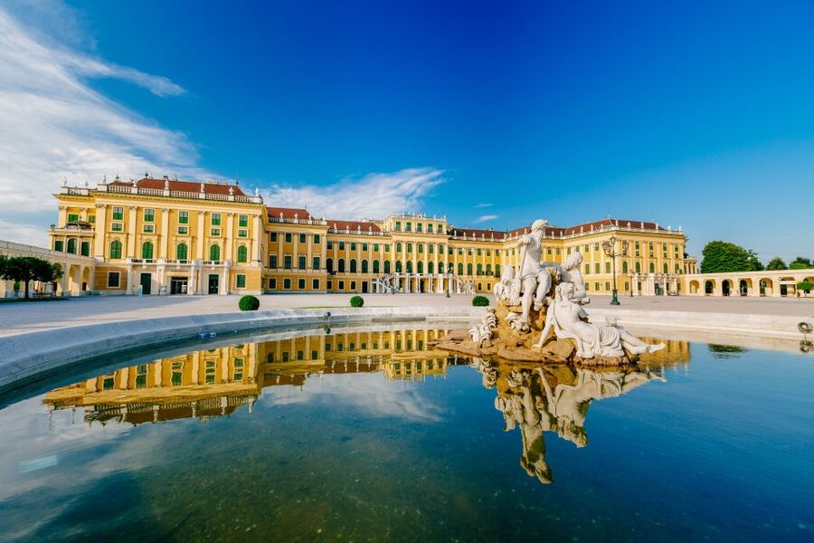 Vienna: Bus & Schönbrunn Palace Skip-the-Line Guided Tour - Key things I’d plan around